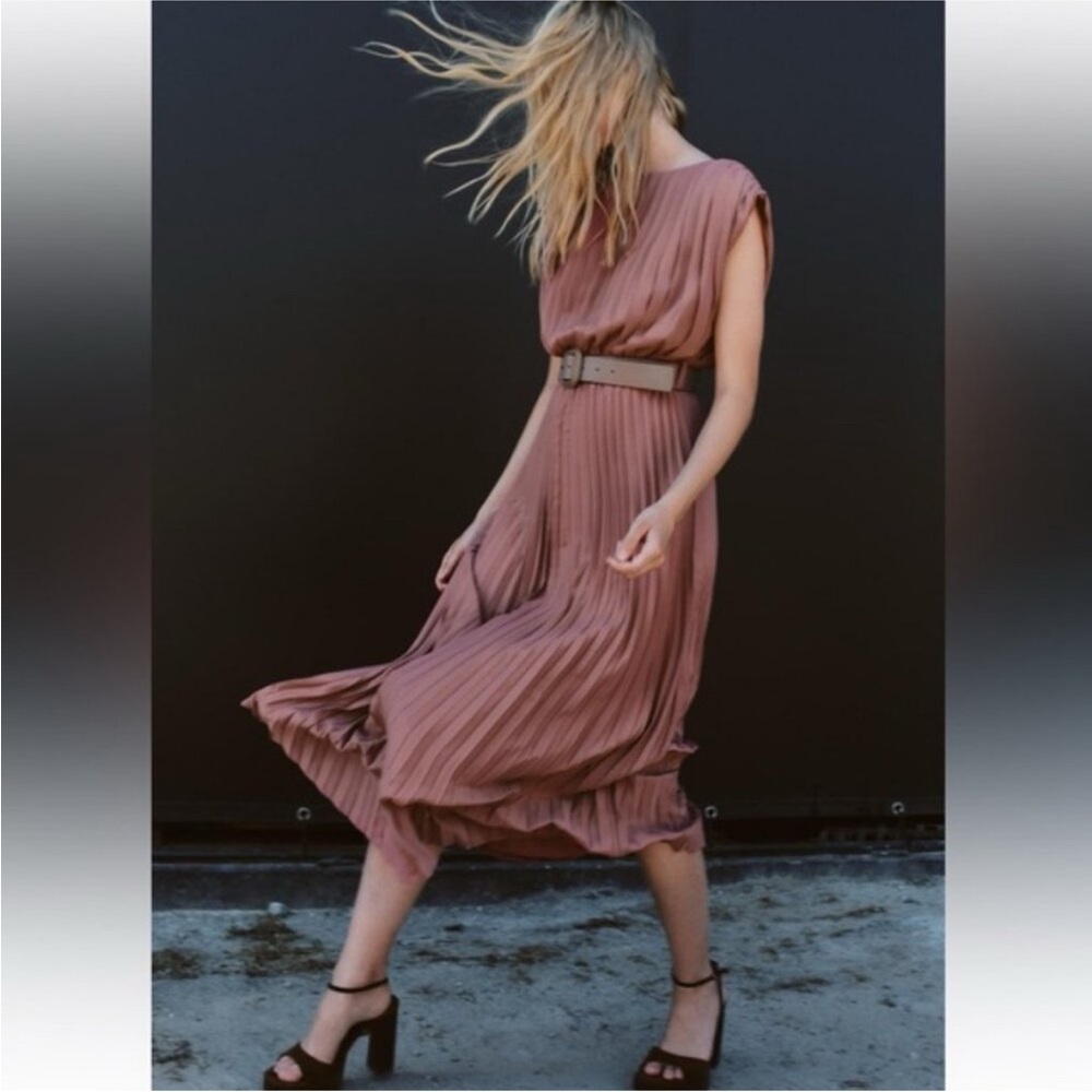 ZARA PLEATED DRESS WITH BELT